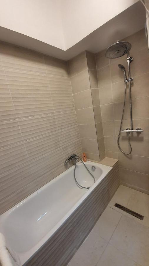 Modern Parkside Garden View Apartment Budapeşte Dış mekan fotoğraf