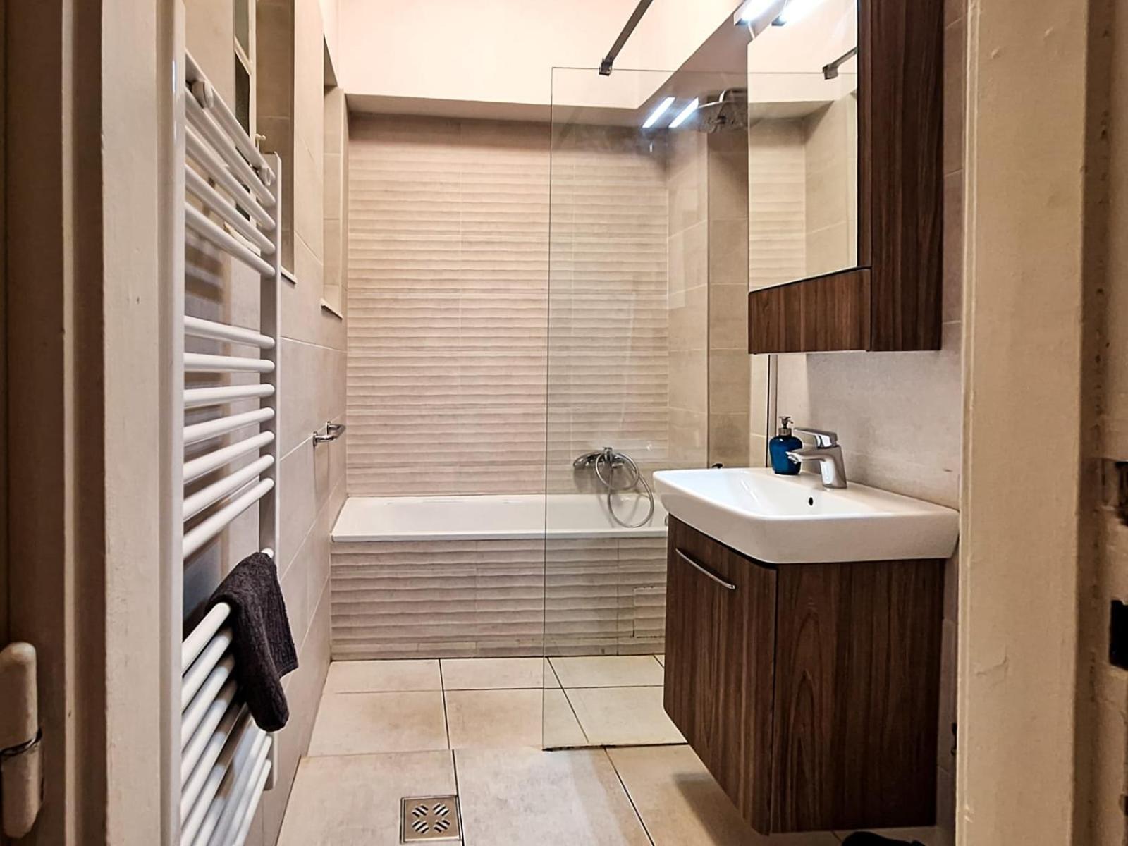 Modern Parkside Garden View Apartment Budapeşte Dış mekan fotoğraf