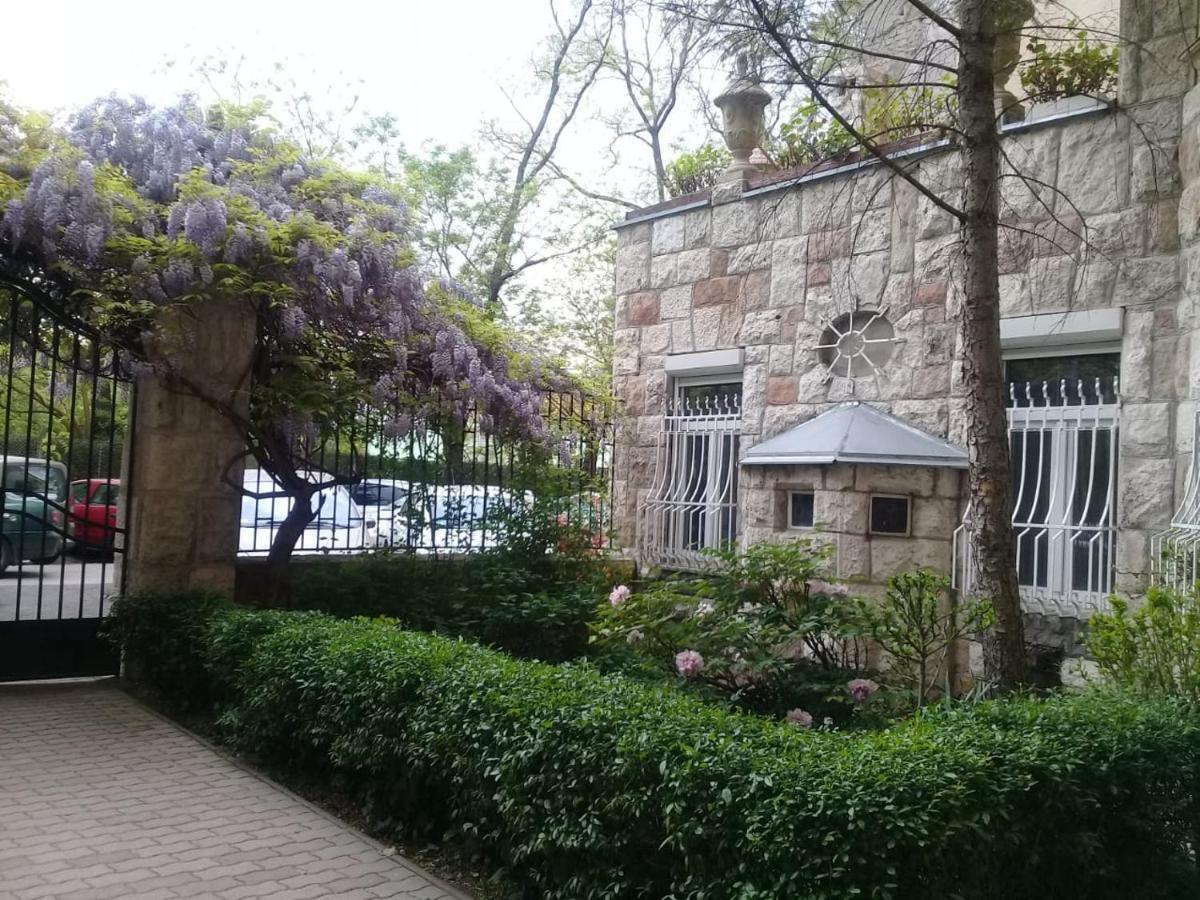 Modern Parkside Garden View Apartment Budapeşte Dış mekan fotoğraf